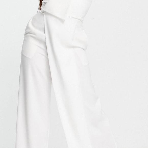 AQAQ Bridal one shoulder wide leg jumpsuit in white - Picture 3 of 6